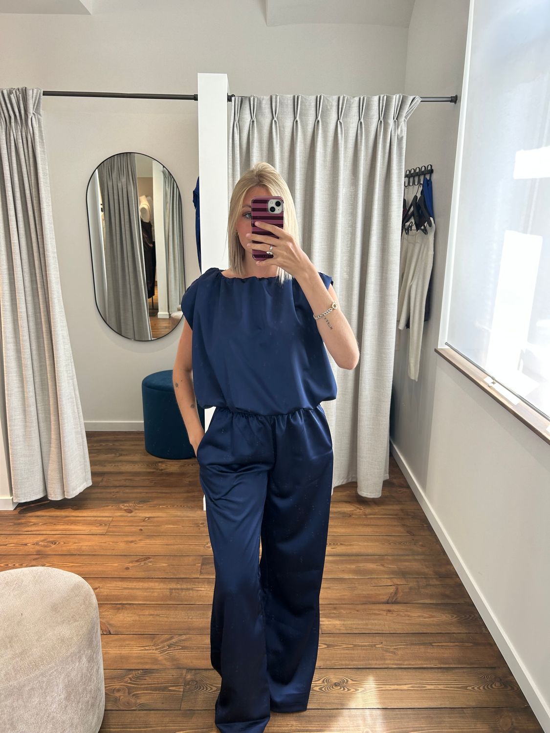 Alma satin top, Kleur: dark blue, maat: s