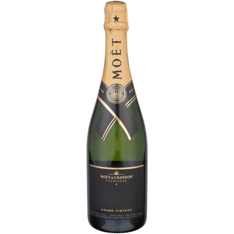 Moet Brut Grand Vint 15 Chalk Gb