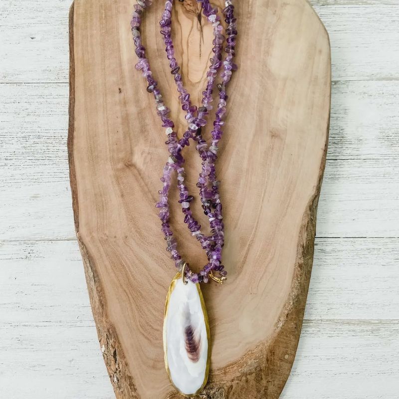Beaded Necklace with Oyster Shell Pendant