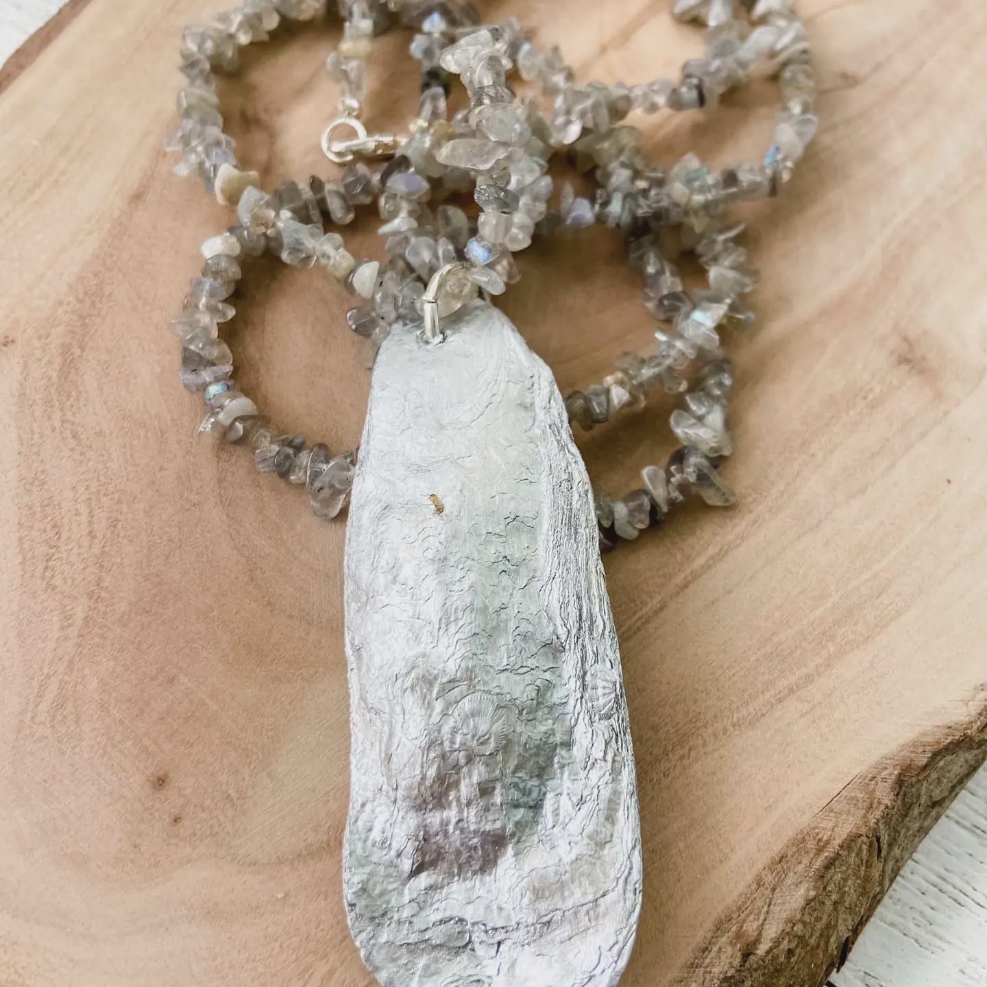 Beaded Necklace with Oyster Shell Pendant
