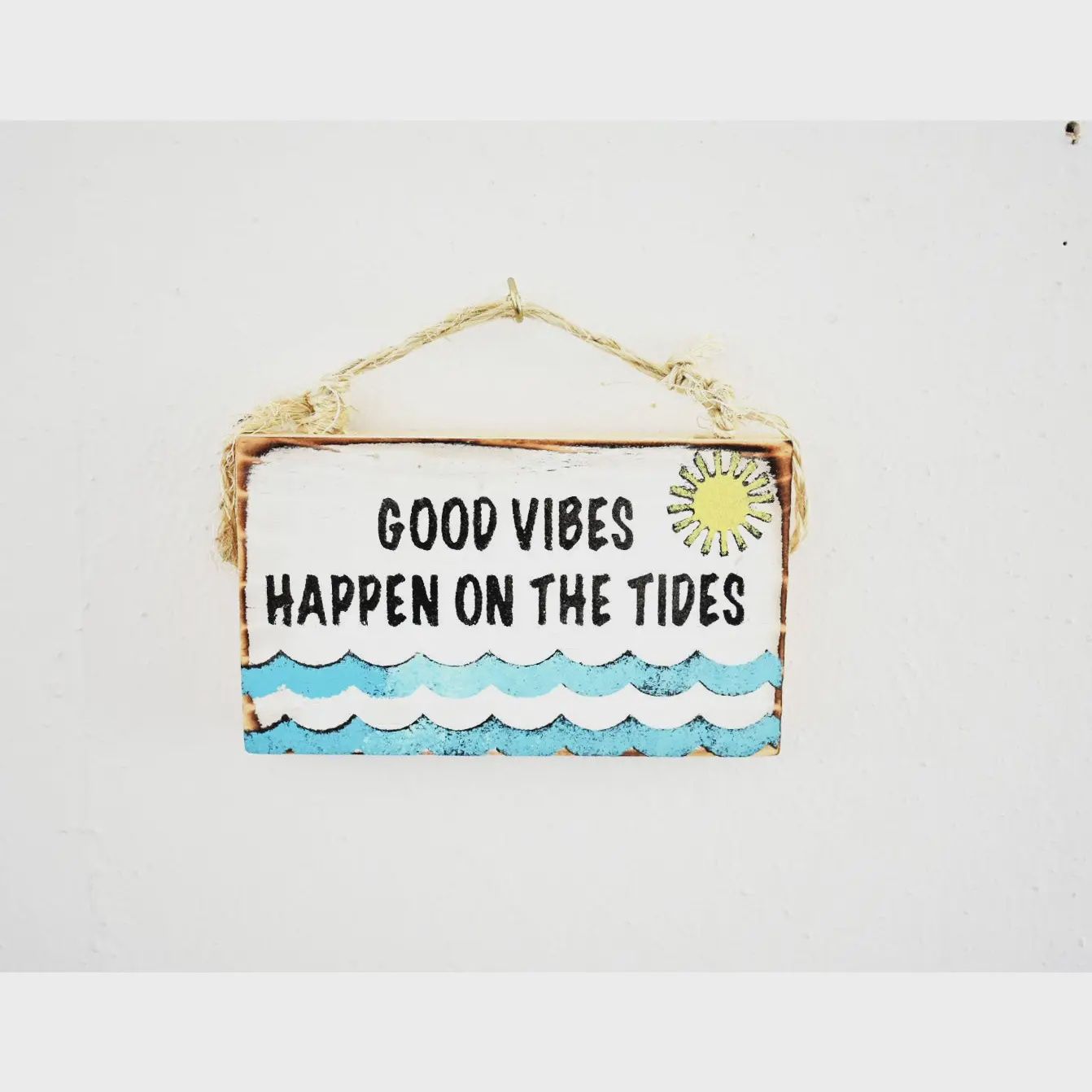 Good Vibes Sign