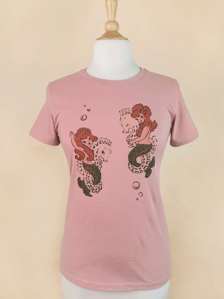 Mermaid Sisters Fitted Tee in Dusty Pink