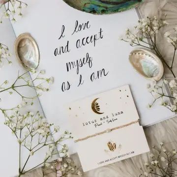 Self Love Pearl Goddess Bracelet