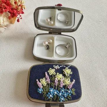 Floral Embroidered Rectangle Mini Jewelry Box with Mirror