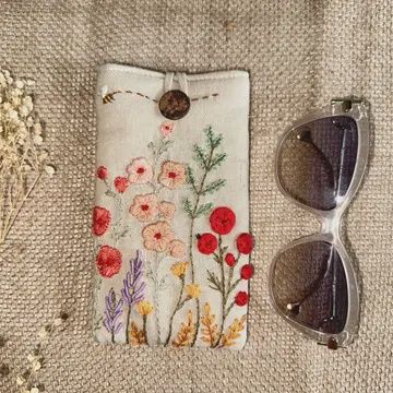 Flower Embroidered Soft Linen Padded Glasses Case