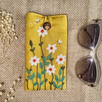 Flower Embroidered Soft Linen Padded Glasses Case