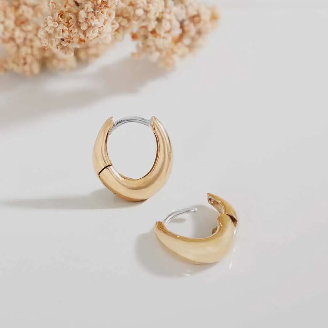 Teardrop Huggie Hoop Earrings 13x4mm