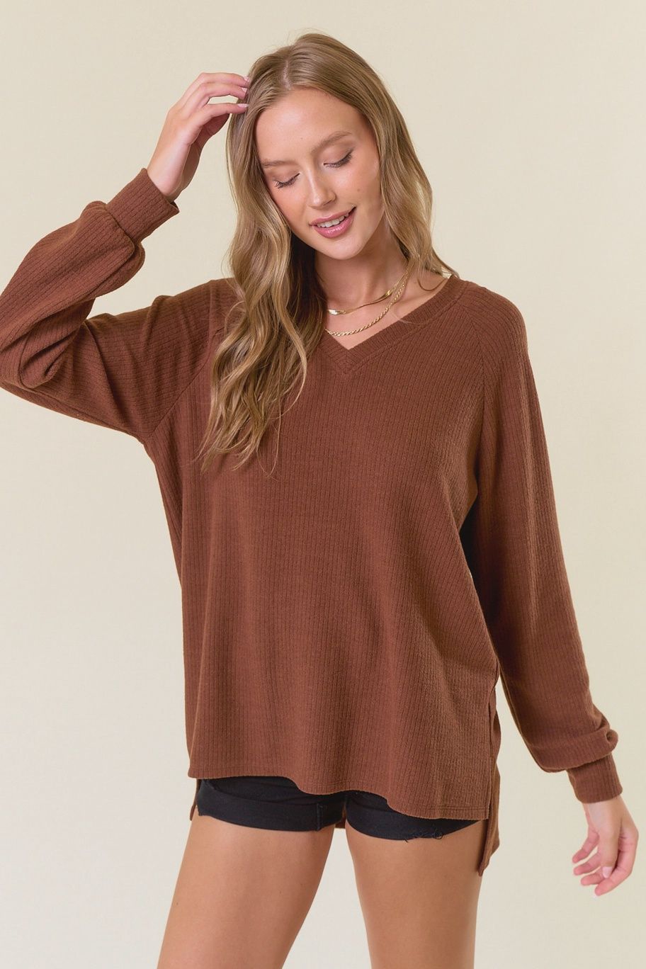Brushed Rib Double V-Neck Raglan Long Sleeve Top/Coffee