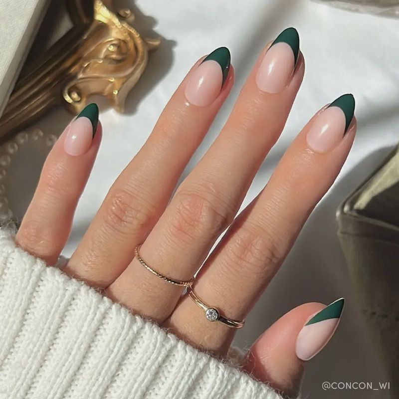 Château Press-On Nails | Green French Tip | Short Almond