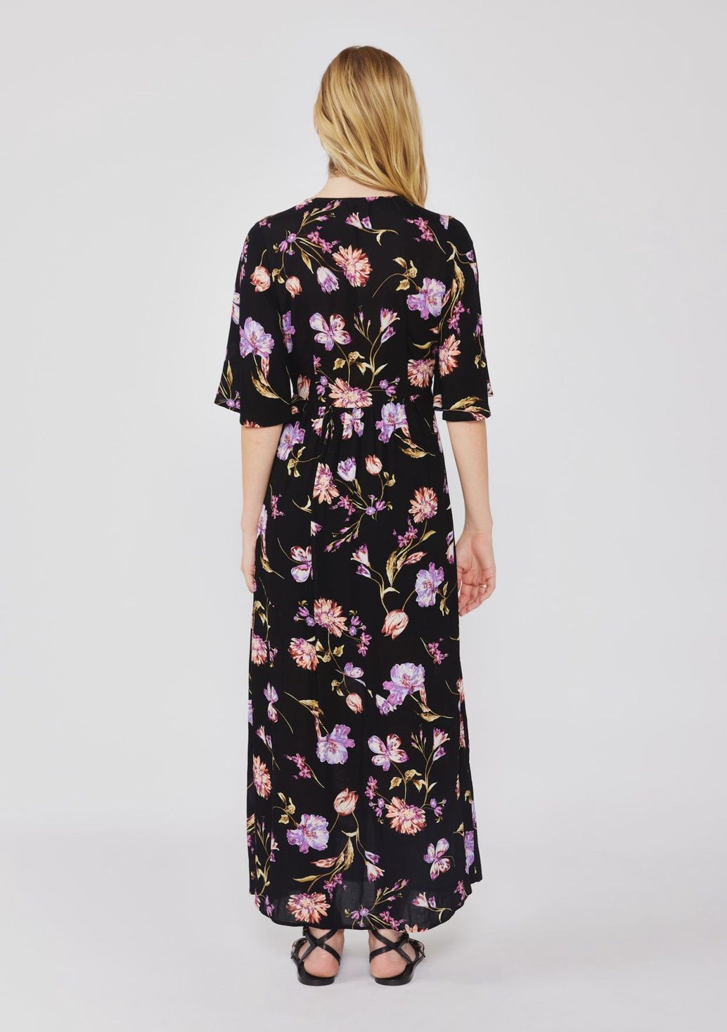 V-Neck Empire Maxi Dress with Slit/Black