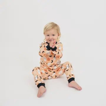 Boo-Tastic Glow-in-The-Dark Halloween Two-Piece Bamboo LS Kids Pajama Set