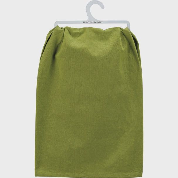 Your Spray Bottle Doesn't Scare Me Kitchen Towel
