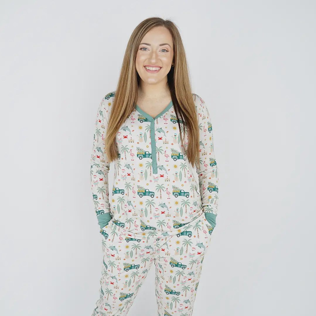 Coastal Christmas Bamboo Women&#39;s Top