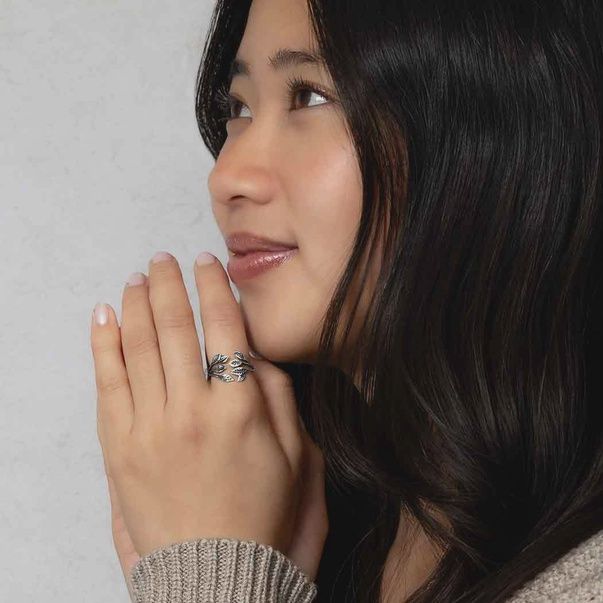 Sterling Silver Leaf Cluster Adjustable Ring