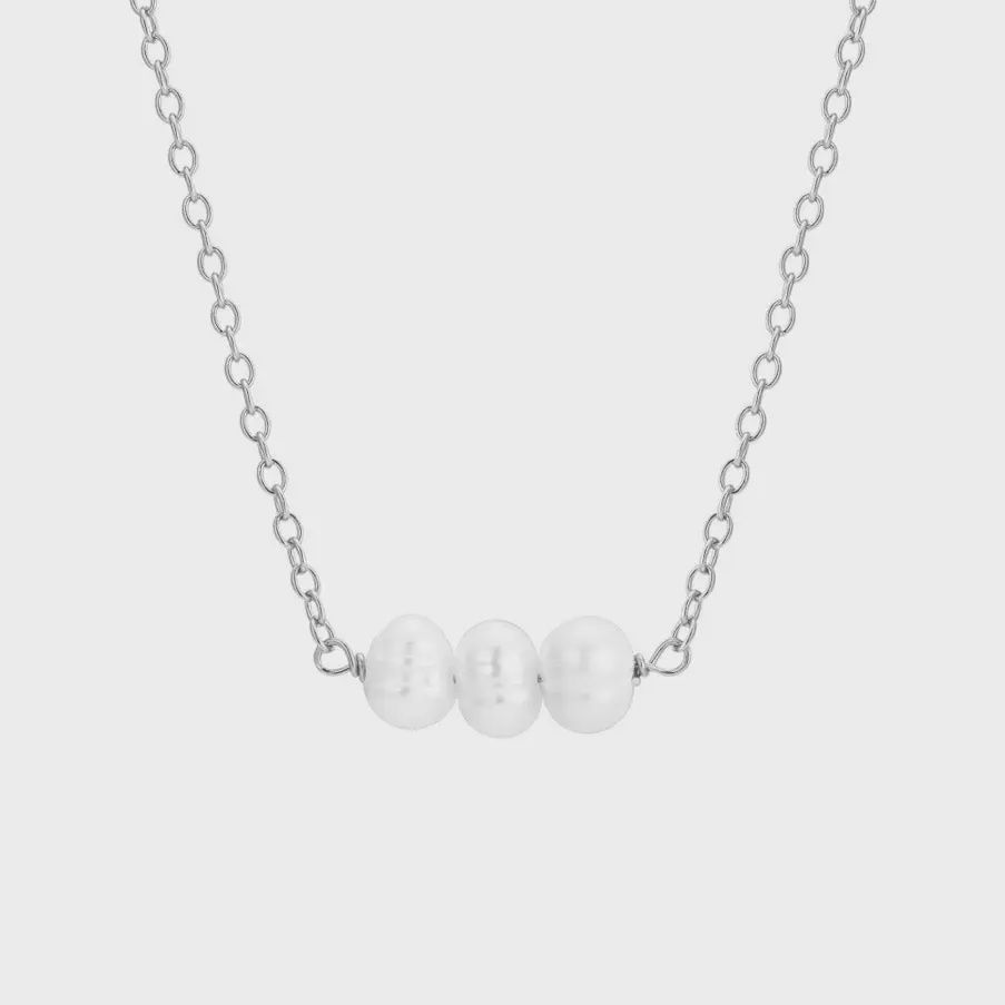 Abi Pearl Necklace