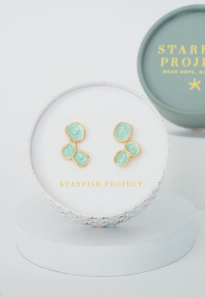 Hope Echo Earrings in Mint