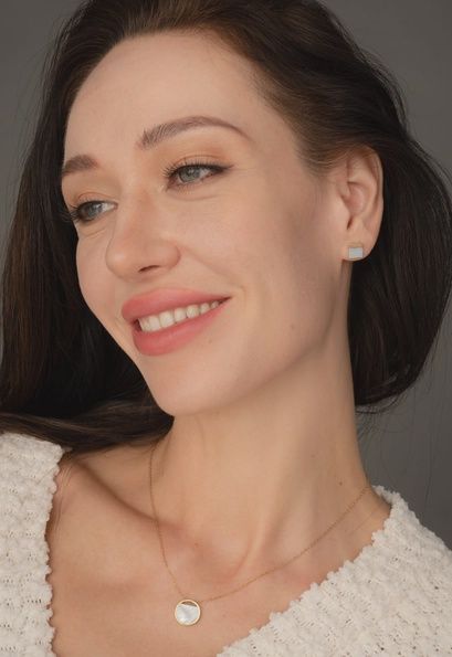 Iris Mother-Of-Pearl Necklace