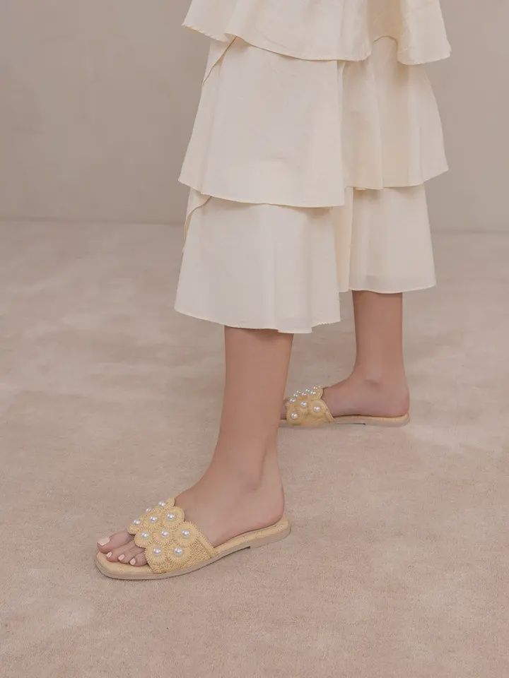 The Cathleen | Natural Pearl Raffia Slide Sandal