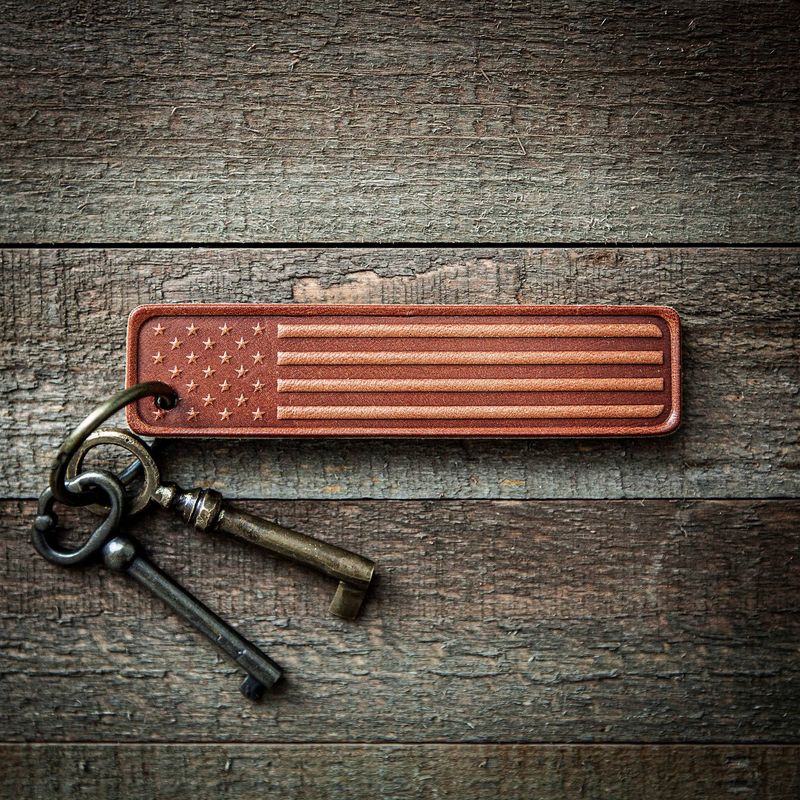 American Flag Leather Keychain(1)