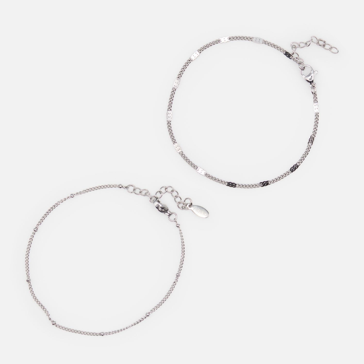 Bracelets argentés billes et insertions plates en acier inoxydable