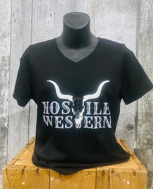 Black tshirt women