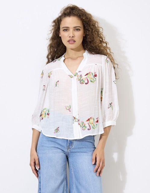 937093 - White