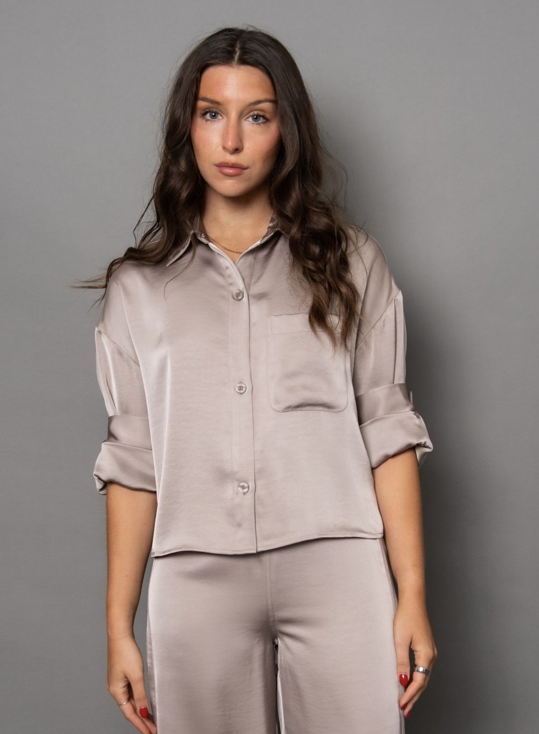 77W132S - Taupe