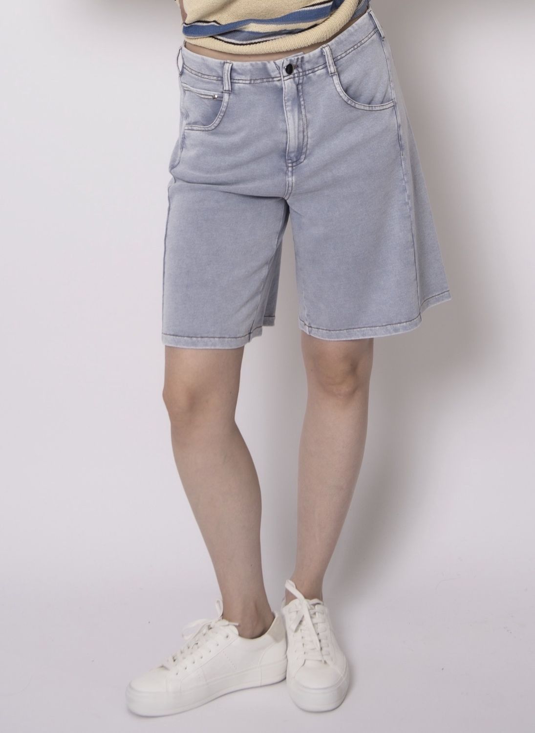 Jen Denim Look French Terry 5PKT Short - Lt Ash Blue