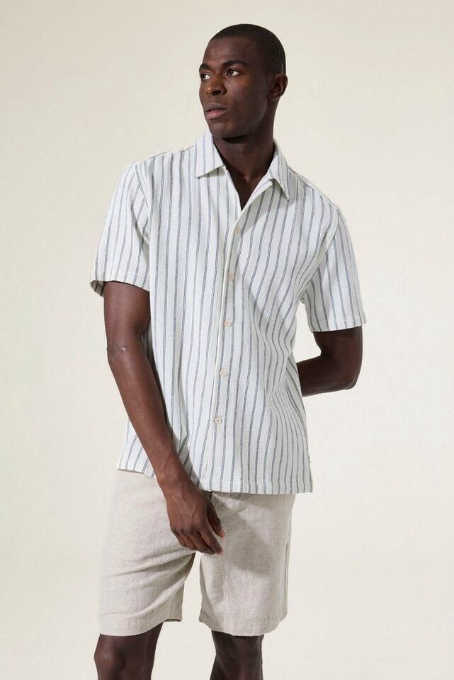 P261292 - Antique White