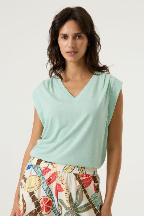 R260204 - Island Mint