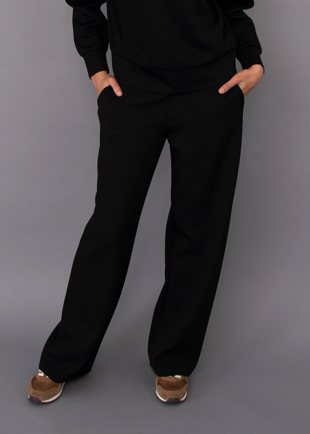 VICTORIA SOFT KNIT PULL ON STRAIGHT LEG PANTS-BLACK