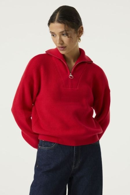 U260049 - Red Petal