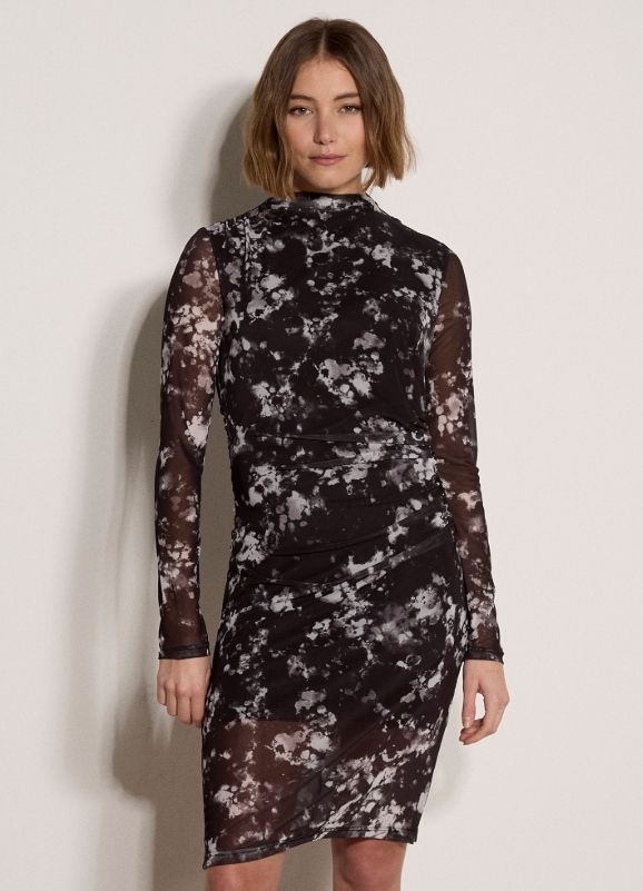 X253005 - Black
