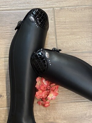 DeNiro Tricolore Salentino 01 Smooth Black - Lucido Black/Patent Black piping/Crystal Stones