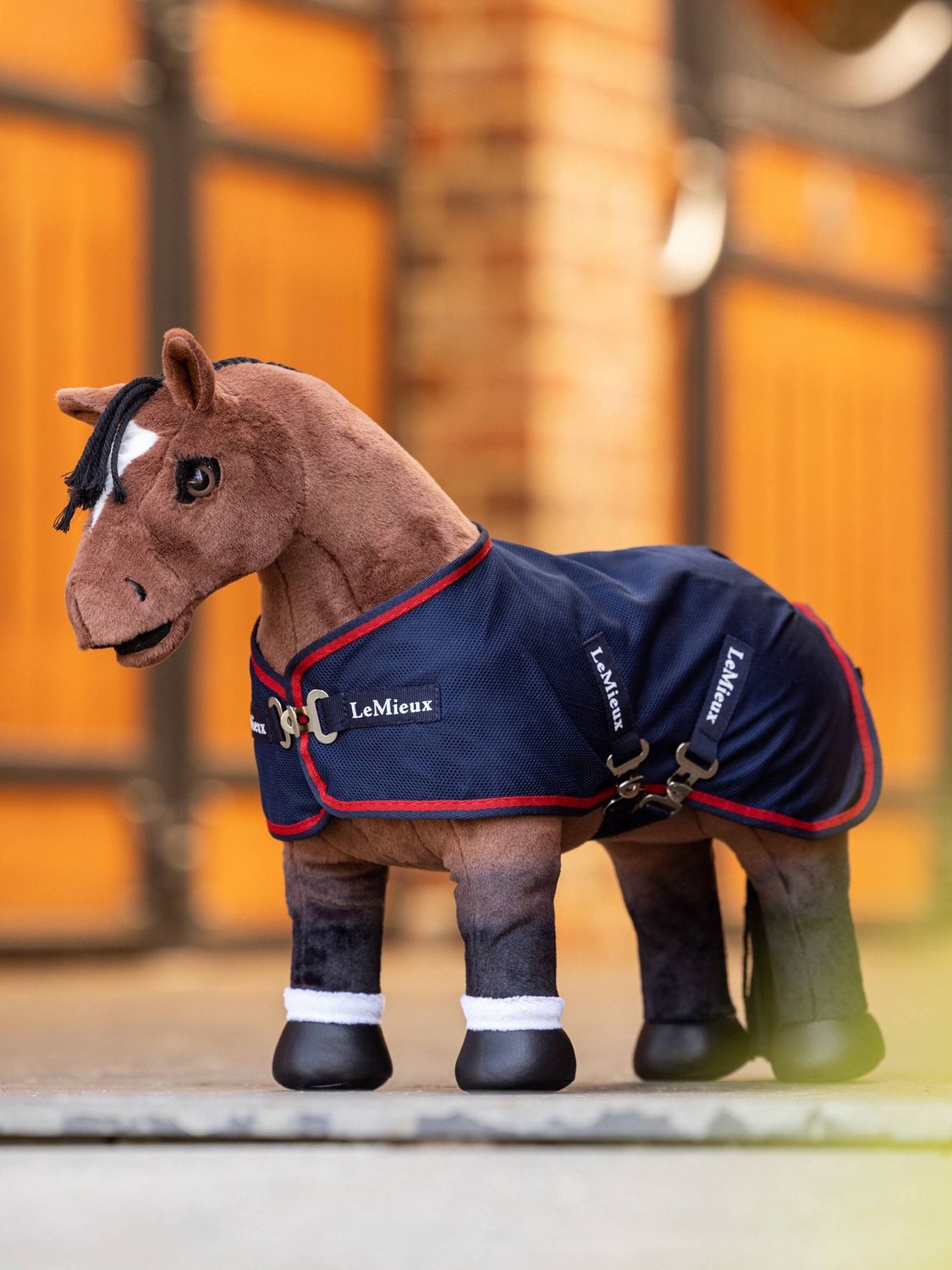 Es ist wie Pony Cooler Navy.