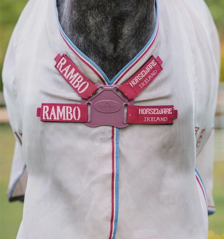 Horseware Rambo Protector Fly Rug, Color: Oatmeal/Cherry, Detail: Disc Front, Size: 6&#39;6/145cm/198cm