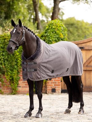 Luxe Fleece Rug Graphite