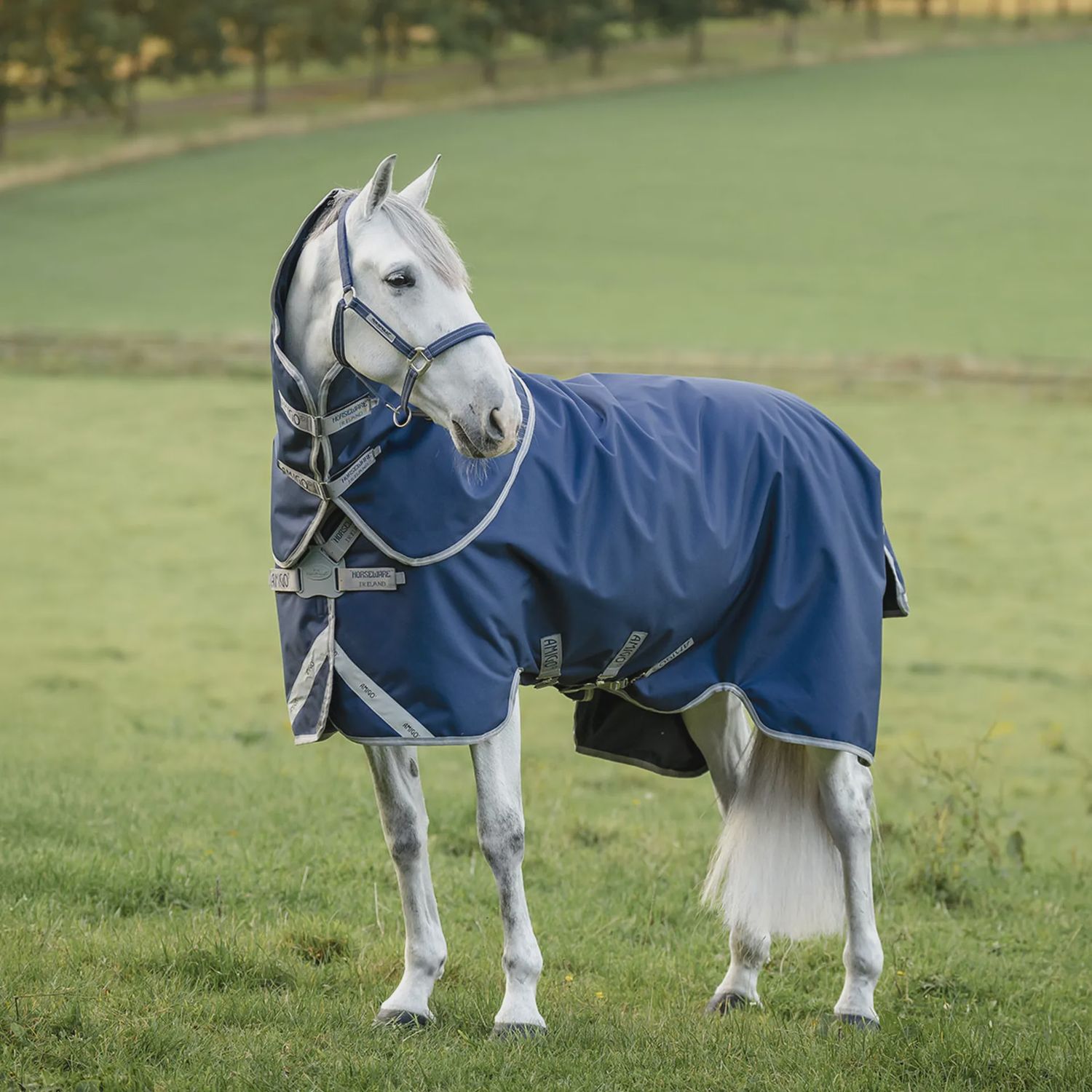 HorseWare Amigo Turnout Rug FieldSafe Plus 1200D 50g, Color: Navy/Grey &amp; Silver, Dikte: 50g, Size: 115/170/5.6