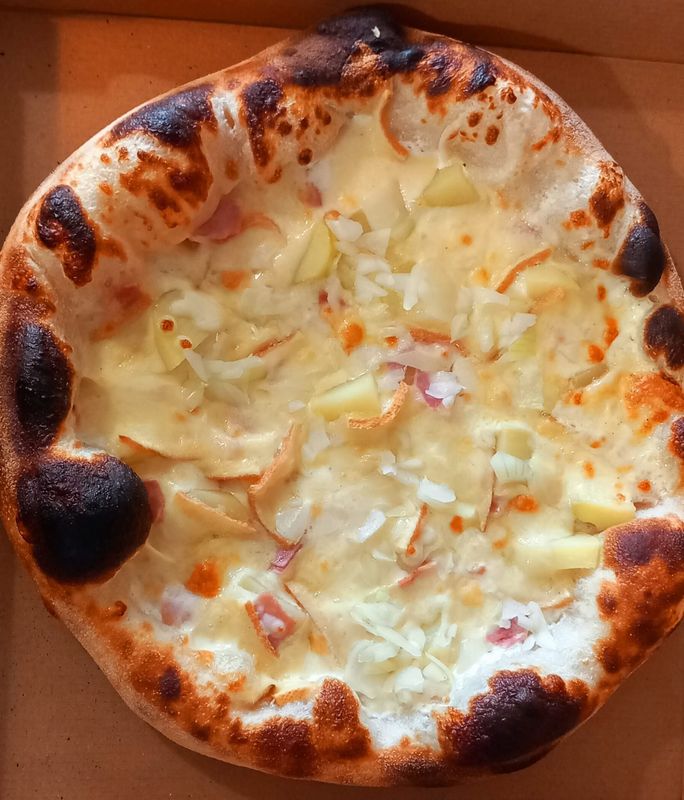 Pizza raclette