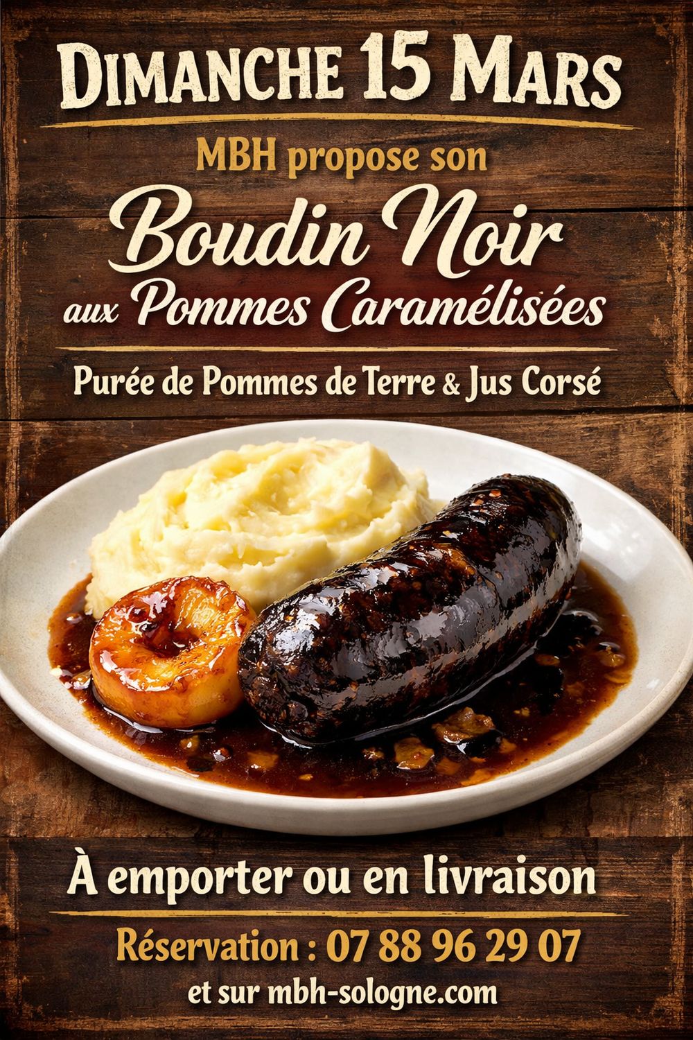 Boudin noir accompagné de pomme caramélisée, de sa purée et de son jus corsé