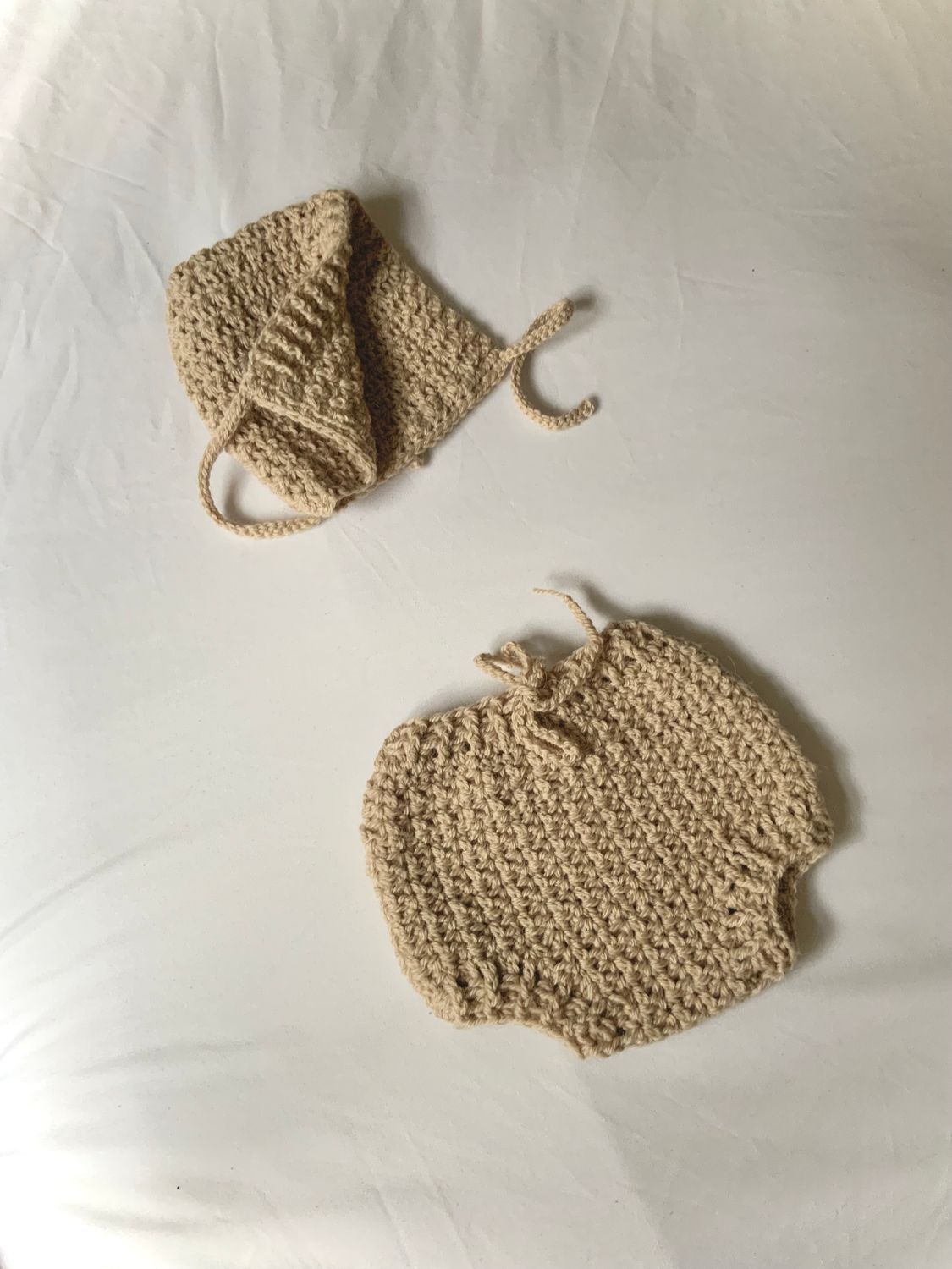 2 piece pants and hat set