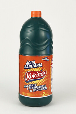Água Sanitária - Kokinos- 2 Litros