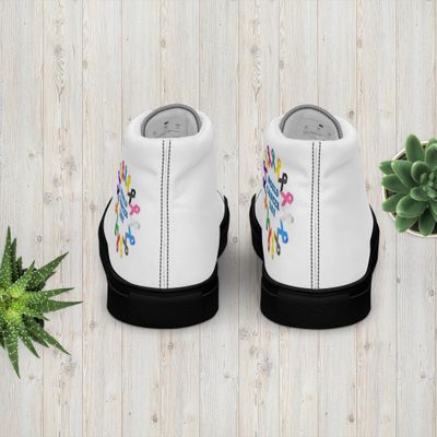 Men’s high top canvas shoes