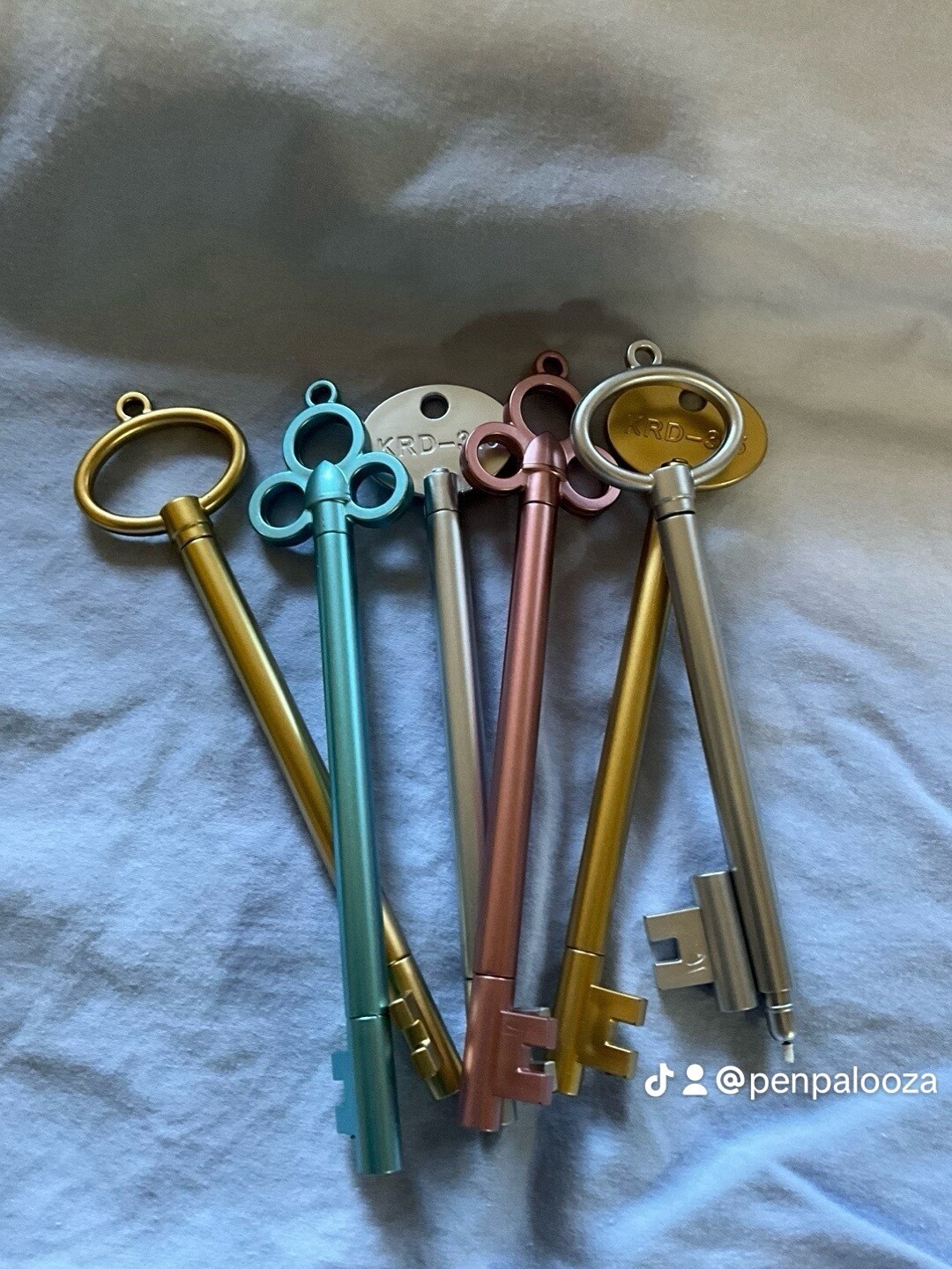 Retro key neutral pen creative.