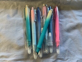 Plastic Fountain pen with refill