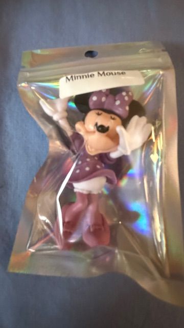 Minnie Mouse: Doorable and More Disney Character