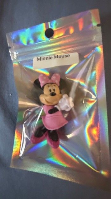 Minnie Mouse: Doorable and More Disney Character
