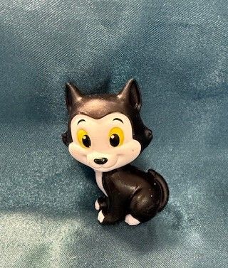 Minnie Mouse: Doorable and More Disney Character