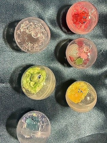 Sequence Globe Pens