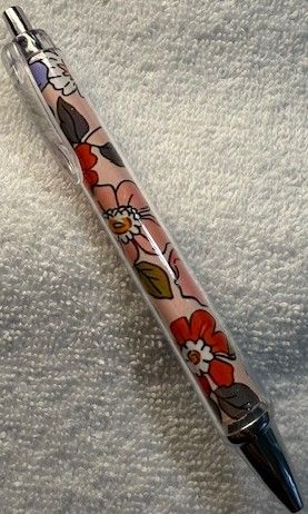 Quality Wrapped and Covered Clickable Ink Pens NO BEADS